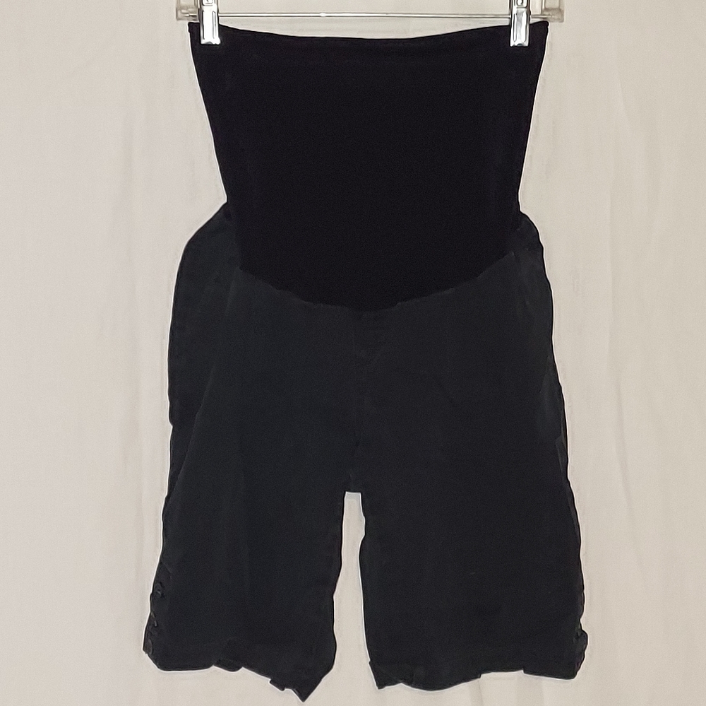 Maternity shorts